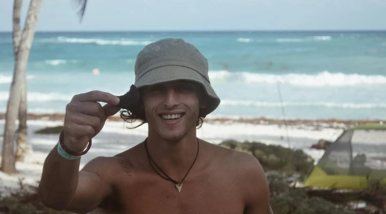 Murió uno de los argentinos atacado a machetazos en México