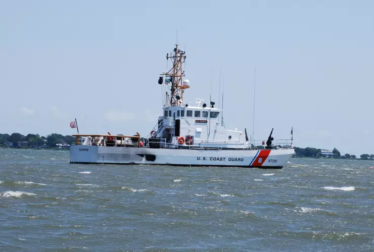 Embarcación de la Guardia Costera de Estados Unidos