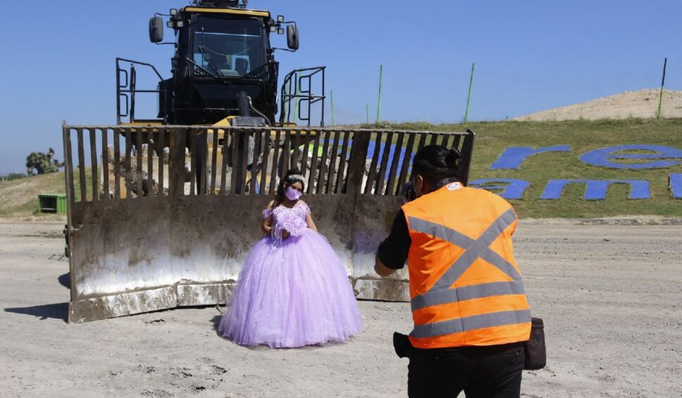 basurero papá quinceañera.jpg