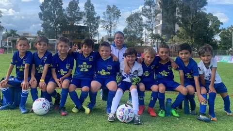 Pequeños del Instituto Andes felices en el Intercoles Sporade 2022