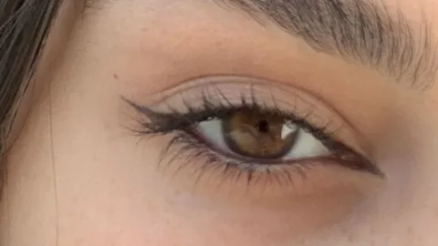 Foxy eyes ultrafino