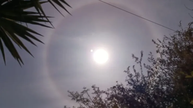 Halo solar engalana el cielo de Tamaulipas, ¿por qué se produce?