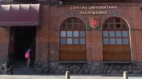 Suspenden el Centro Universitario Harvard en Puebla; acusan estudios sin Validez Oficial