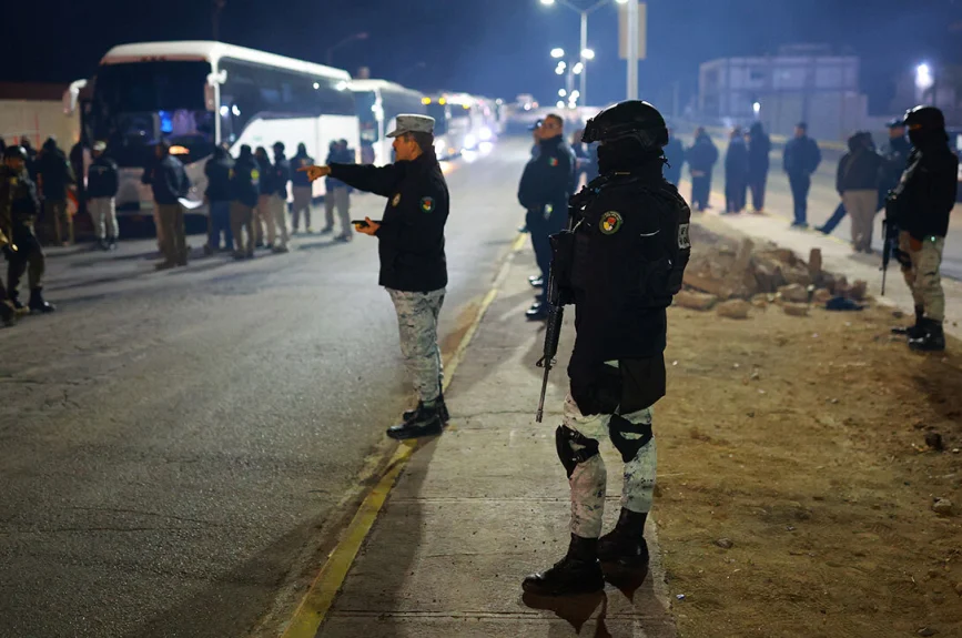 policias_campamento_chihuahua_soldados_migracion