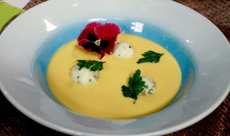Sopa cremosa de coliflor