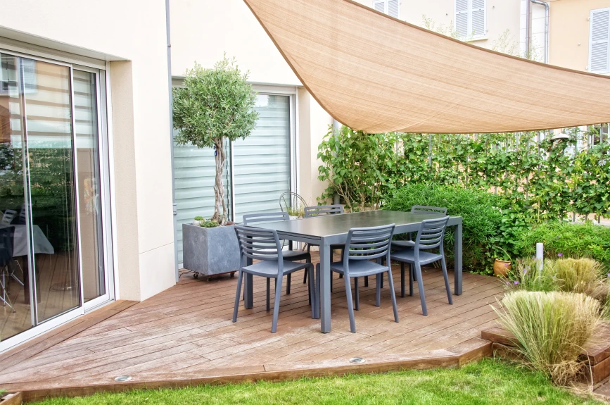 toldo sombra casa