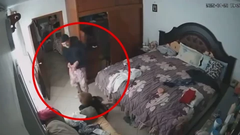 Hombre engaña y agrede a una mujer de la tercera edad.