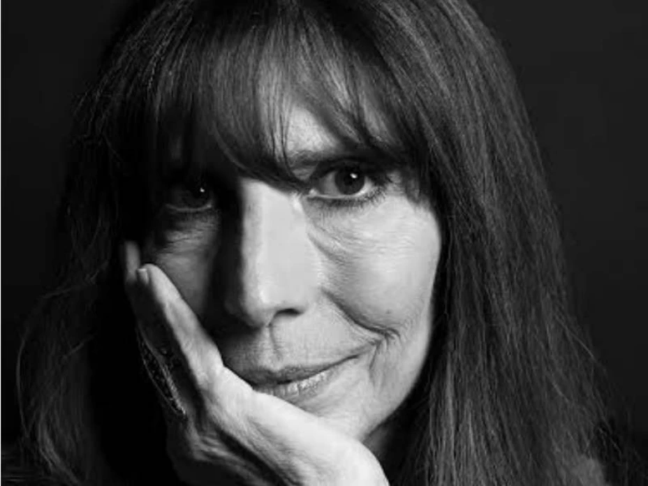 Betsy Pecanins