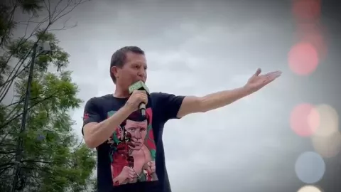 Julio César Chávez