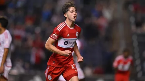 Brian Gutiérrez Chivas