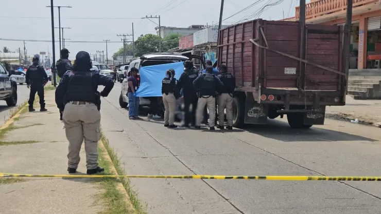 La víctima fue localizada sin vida dentro de una camioneta sobre la avenida Juan Osorio López