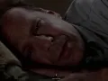 Escena de la película ‘El Sexto Sentido’ (Sixth Sense) con Halley Jeol Osment y Bruce Willis por Azteca 7.