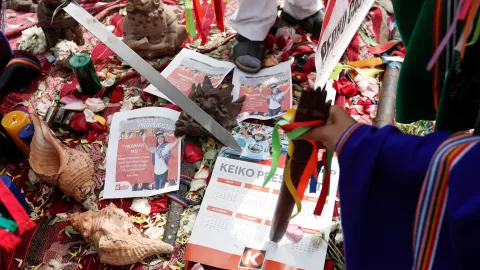 En Perú chamanes predicen elección presidencial.