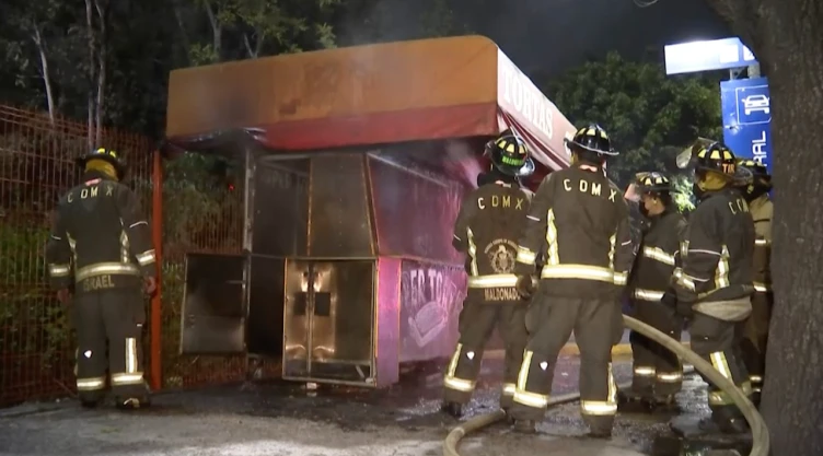 INCENDIO PUESTO DE TORTAS.jpeg