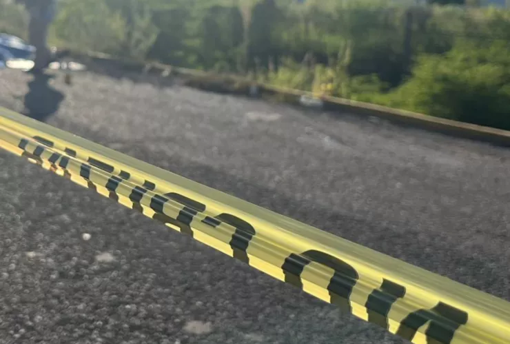 Policía - cinta amarilla