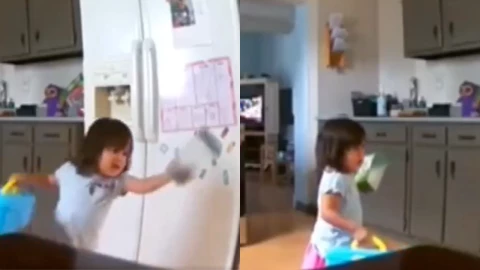 Niña con amigo imaginario