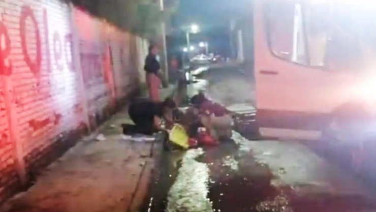 VIDEO: Presidente municipal de Acteopan, Puebla, golpeó, atropelló y mató a su esposa; ¡está prófugo!