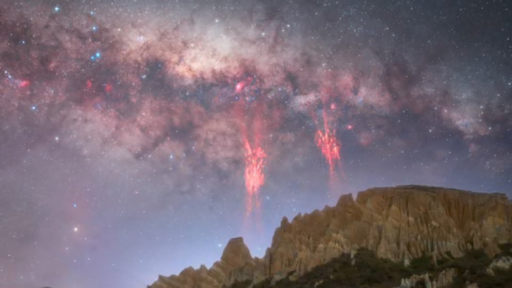 Relámpagos rojos en Nueva Zelanda