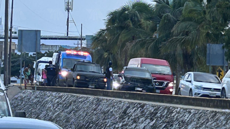 ¡Última Hora! Se registra choque en la Colosio de Cancún frente a casino; esto se sabe.jpg
