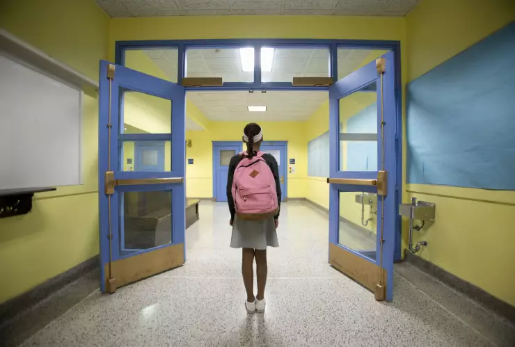 Suspendería clases por el Día del Maestro