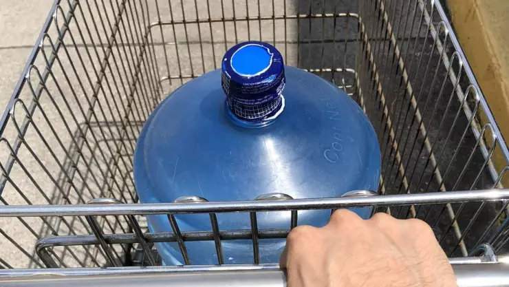 ¡Aguas! Así puedes identificar un garrafón de agua pirata y original