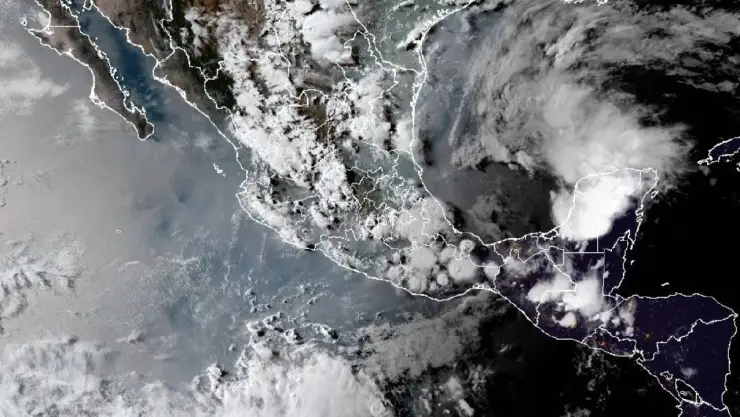 Prevén zona de baja presión con probabilidad de evolucionar a ciclón ¿Cuándo y cómo afectará a Veracruz?