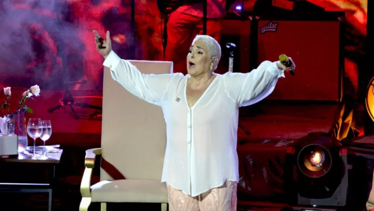 Lupita D’Alessio en en concierto.