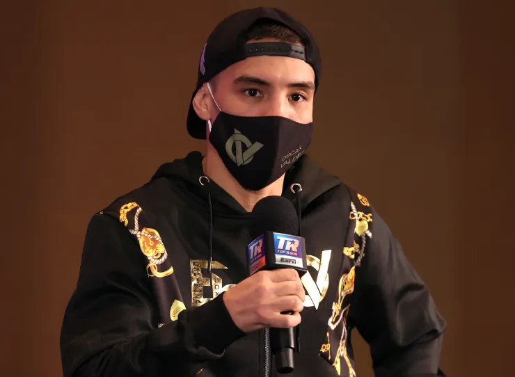 Oscar Valdez sí peleará el 10 de septiembre ante Conceicao