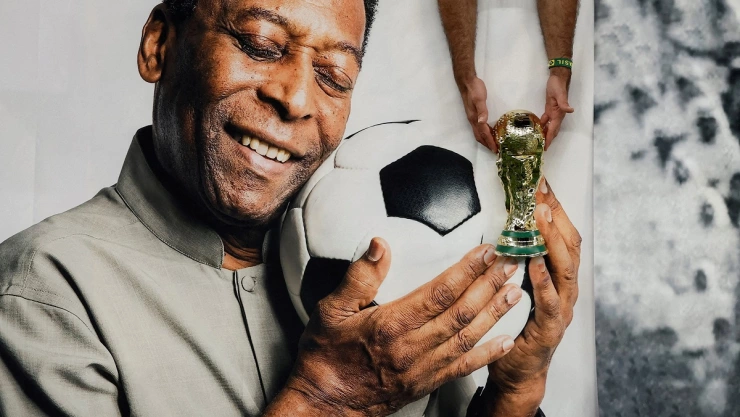 La leyenda del fútbol brasileño Pelé está recibiendo cuidados paliativos luego de que la quimioterapia a la que era sometido dejara de tener los resultados esperados.