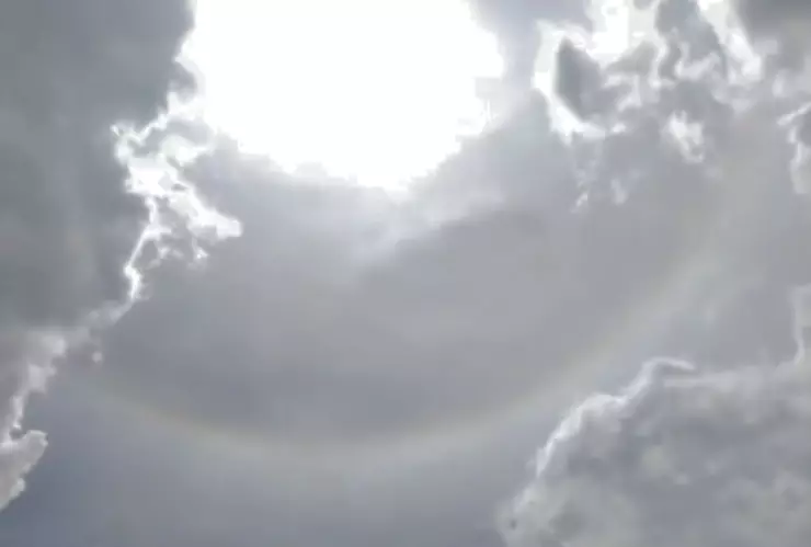 ¿Un presagio Halo solar aparece en la CDMX hoy 20 de agosto; las mejores imágenes