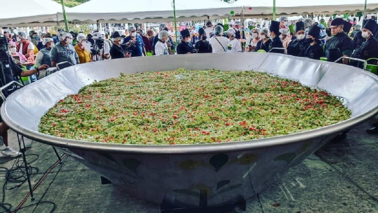México gana Récord Guinness por el guacamole más grande del mundo