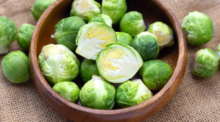 ¿Qué vegetal tiene mal olor mientras lo cocinas pero es muy saludable?