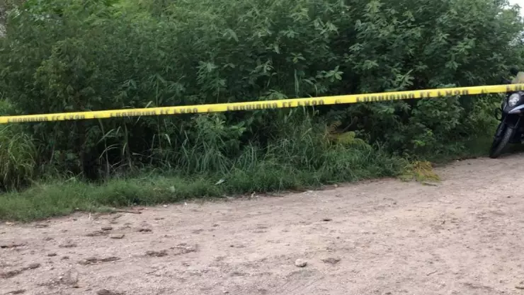 ÚLTIMA HORA_ Hallan cuerpo sin vida en camino de terracería de Kanasín