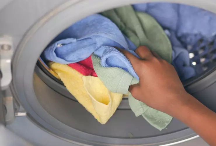 ¿Qué hacer cuando una lavadora no centrifuga? ¡Aplica este truco!