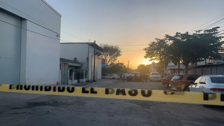 Identifican a dos hombres asesinados en la colonia Guadalupe Victoria, en Culiacán. .jpg