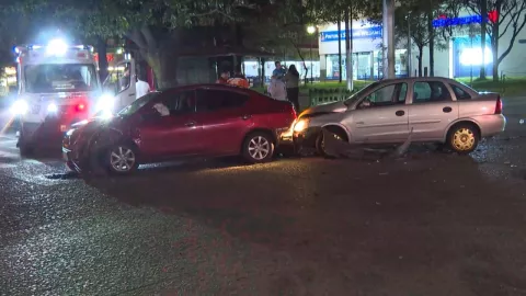 ¡Un viaje sin regreso! Muere calcinado chofer de tráiler tras accidente en Zona Metropolitana de Guadalajara