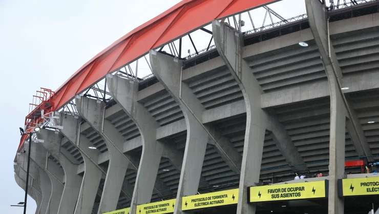 David Medrano, analista de TV Azteca, sobre el cambio de horario del México-Inglaterra: “A los jugadores les avisaron a nada de comenzar el calentamiento”
