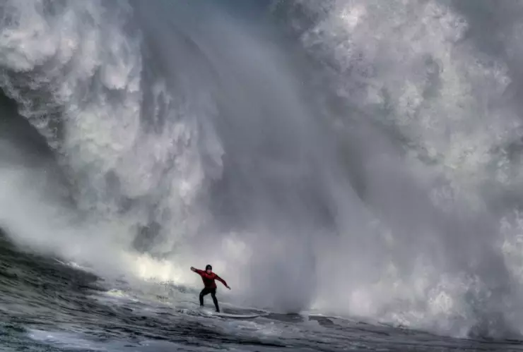 ¿Cuiáles son las playas con las olas mas extremas para surfear?