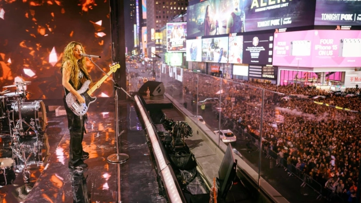 Así fue el concierto gratuito de Shakira en Times Square
