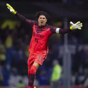 Guillermo Ochoa América