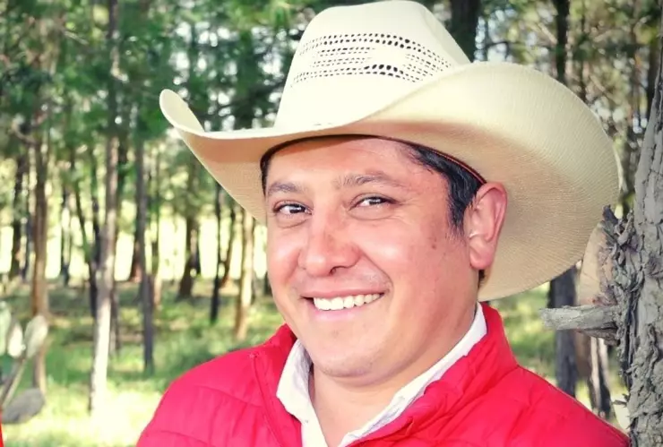 Enrique Velazquez Orozco alcalde Contepec