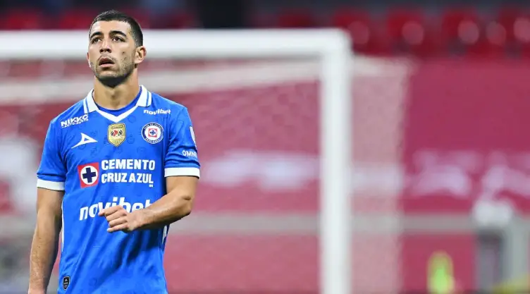 Cruz Azul Erik Lira