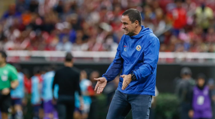 André Jardine, técnico del América