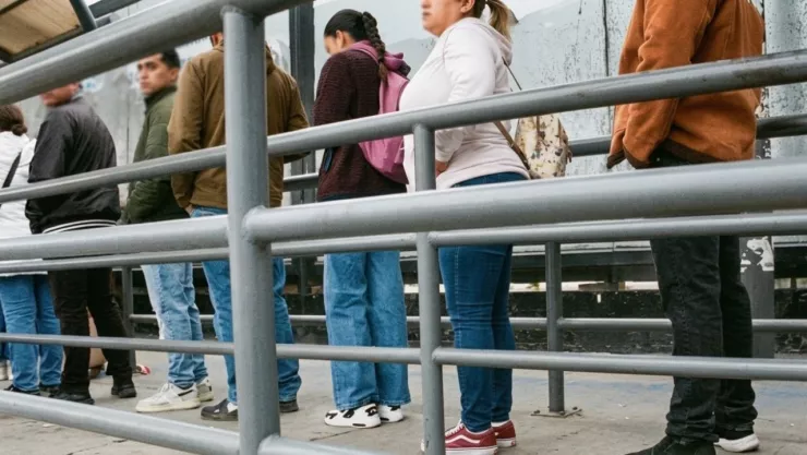 ¿Cuánto tardarás en cruzar a Estados Unidos desde Tijuana hoy jueves 9 de abril?