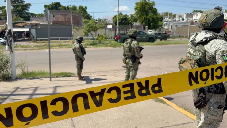 Intentan levantar a policía estatal en la colonia Renato Vega en Culiacán..jpg
