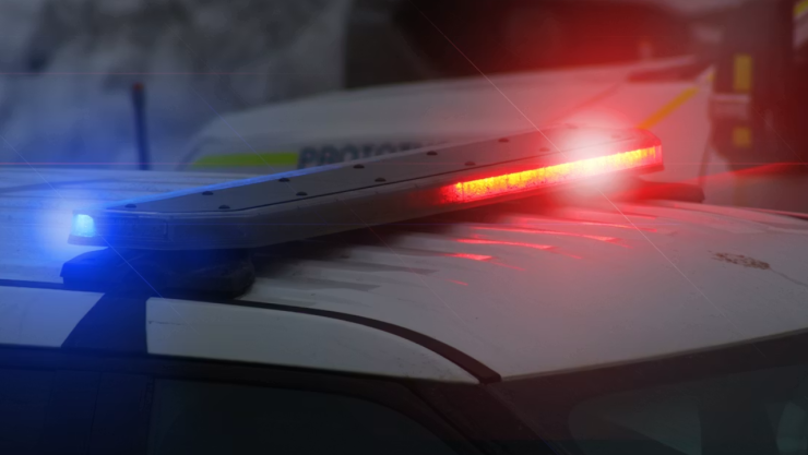 ¡A balazos! Policía le quita la vida a su pareja frente a clientes en su restaurante