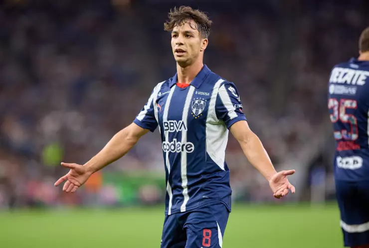 Óliver Torres, jugador de Rayados