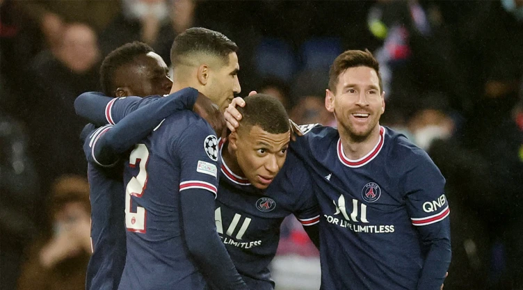 Messi y Mbappé con el PSG