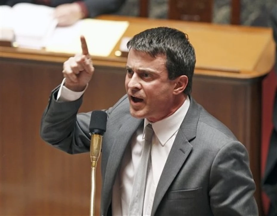 El ministro del Interior, Manuel Valls, de Francia, criticó el supuesto espionaje de EUA, durante una fiesta conmemorativa de la independencia de EUA