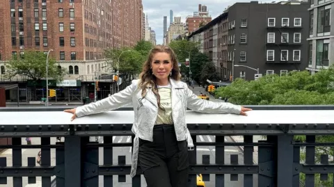 Rocío Sánchez Azuara en Nueva York.jpg